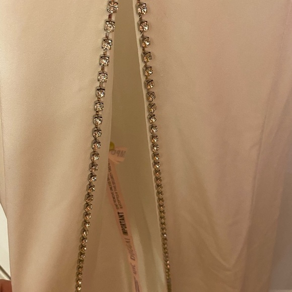 NWT Mac Duggal Crystal Embellished Strap Gown NWT size 4 White - Picture 5 of 11